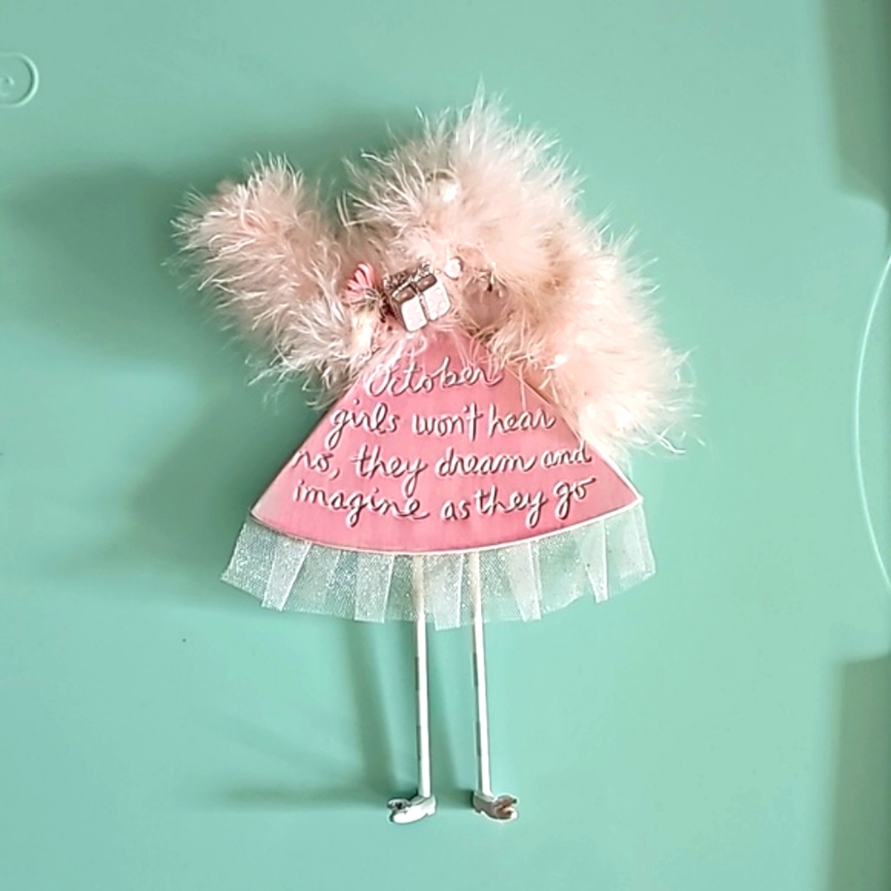 𝐃𝐞𝐩𝐚𝐫𝐭𝐦𝐞𝐧𝐭 𝟓𝟔 October Girls collectible
